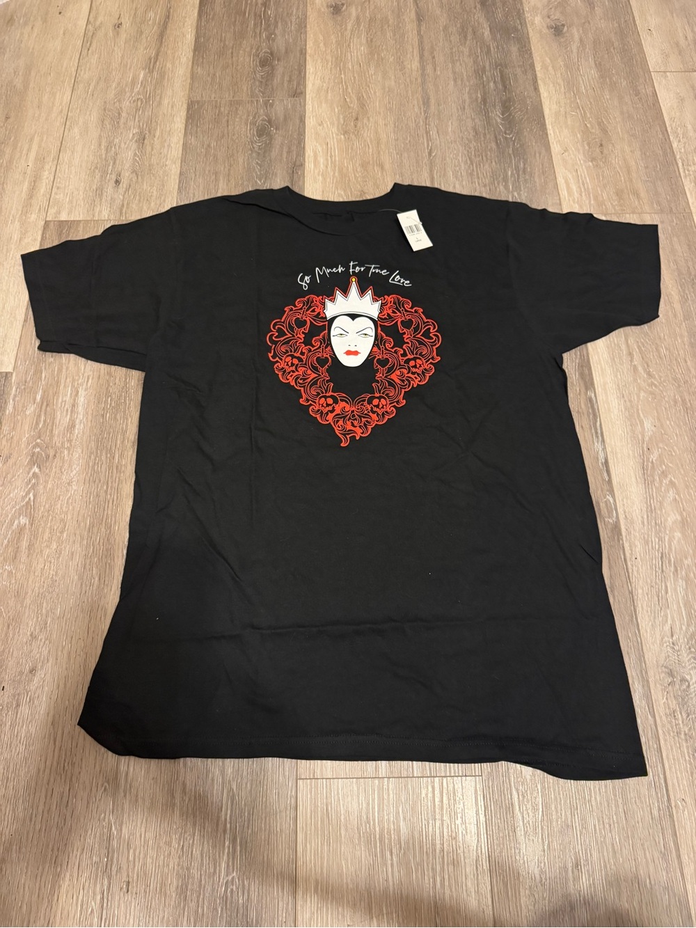 Disney Parks Evil Queen Shirt Large NWT